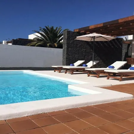 Holiday Bellavista.8 Σπίτι διακοπών *