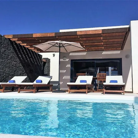 Holiday Bellavista.8 Σπίτι διακοπών *